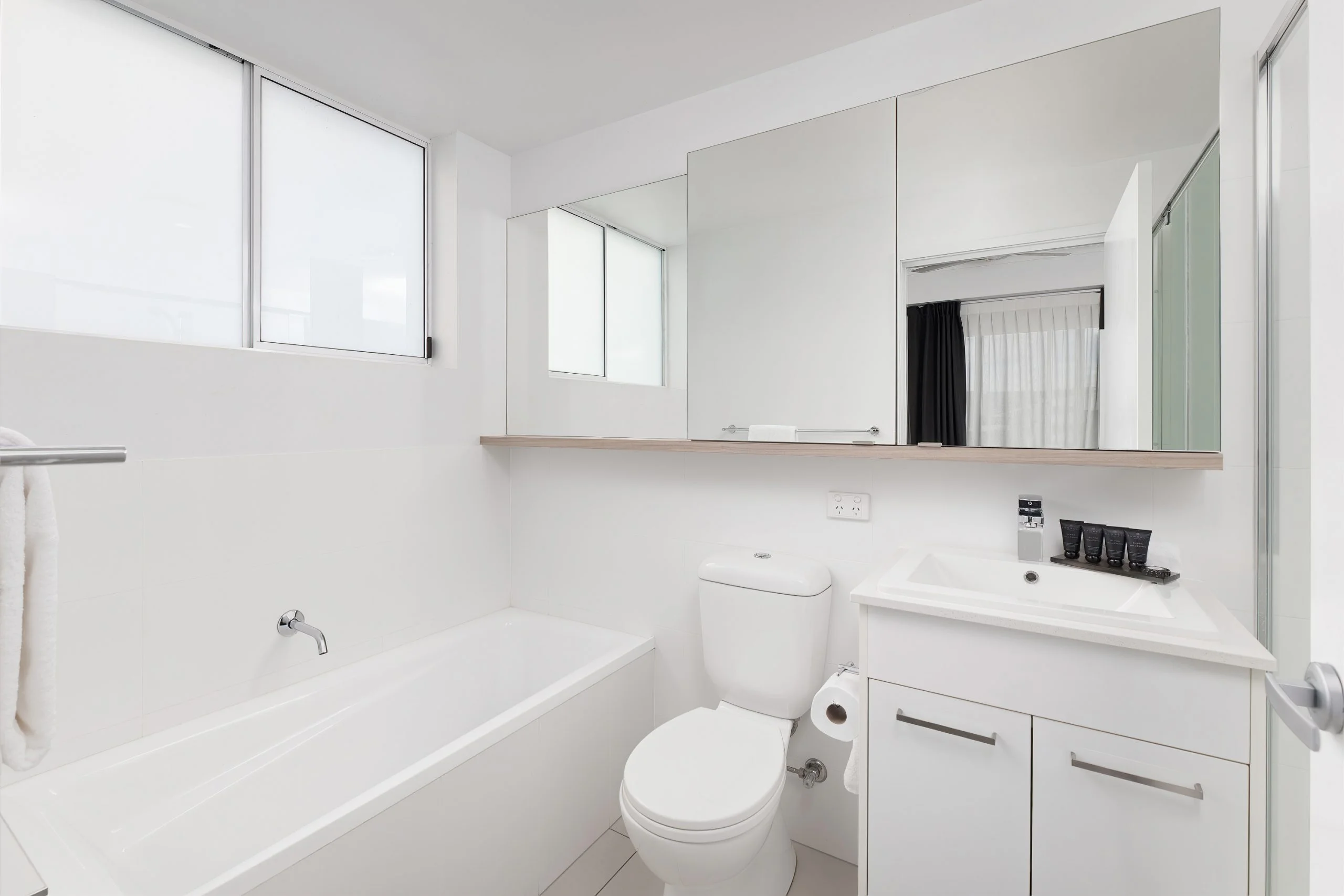 Ensuite